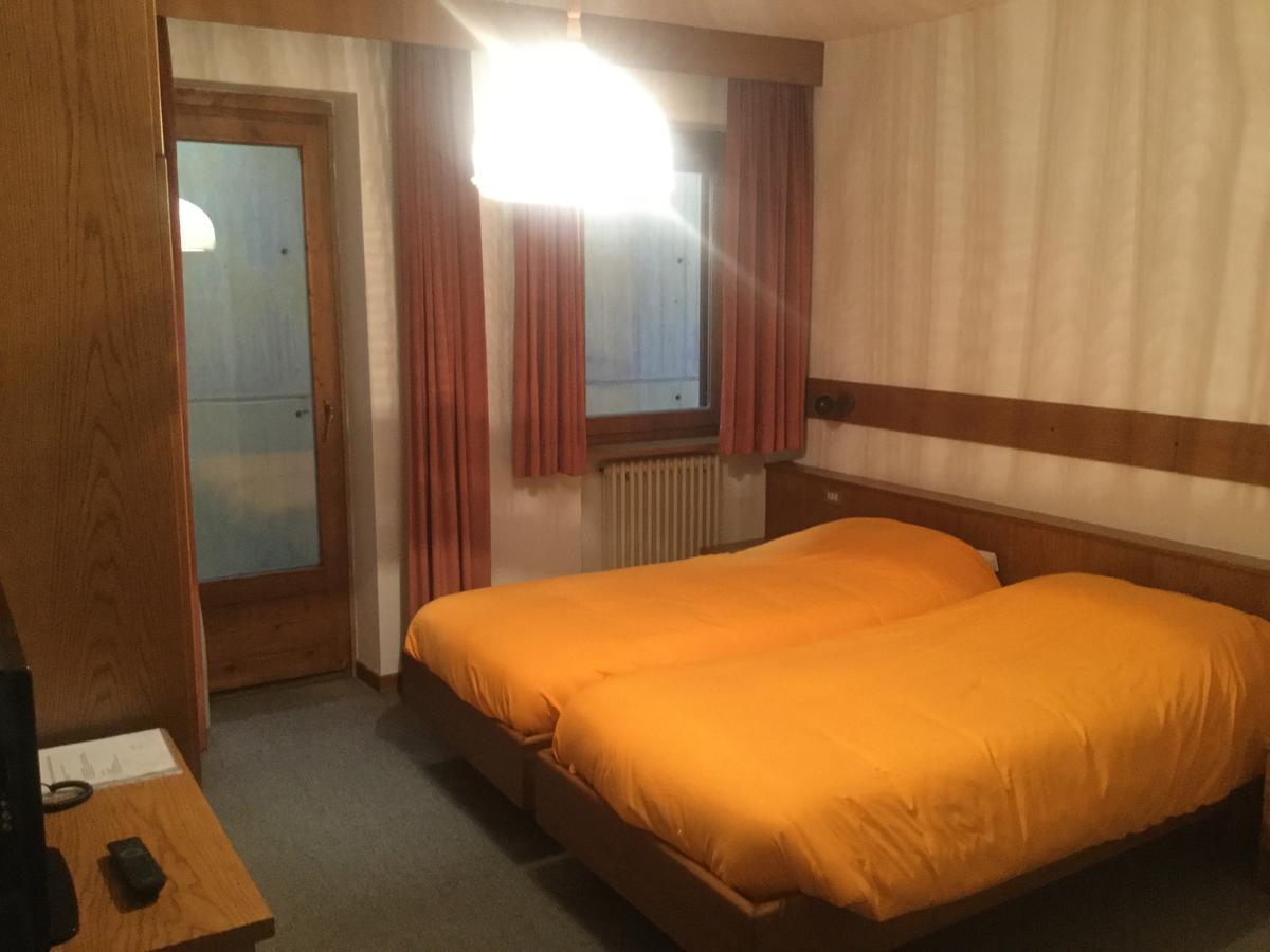 Hotel Alpenrose Аллеге Экстерьер фото